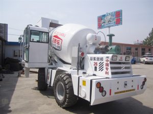自上料攪拌車怎么樣？用得住嗎？