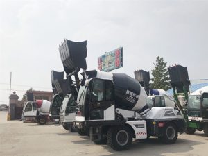為什么買魯樽LZ3500自上料攪拌車？為下一個10年奮斗！